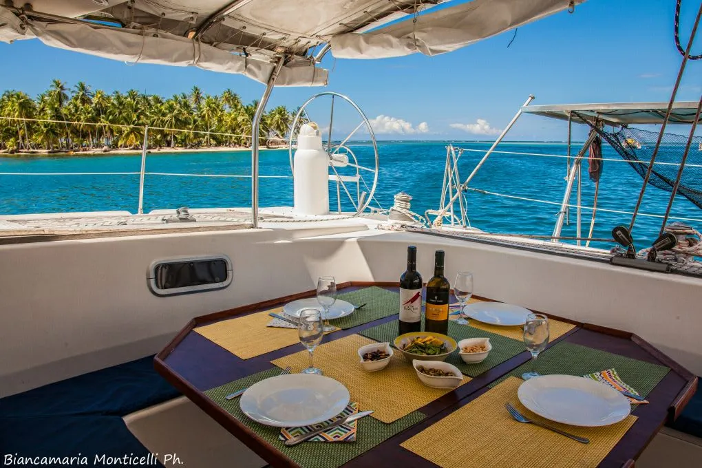 Cockpit of Valpar, a Nautitech 44 catamaran at Narganá, Panama
