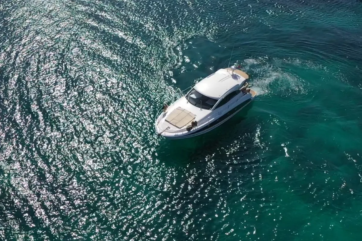 Exterior view of Pato, a Prestige 440 motorboat at Giardini Naxos, Italy