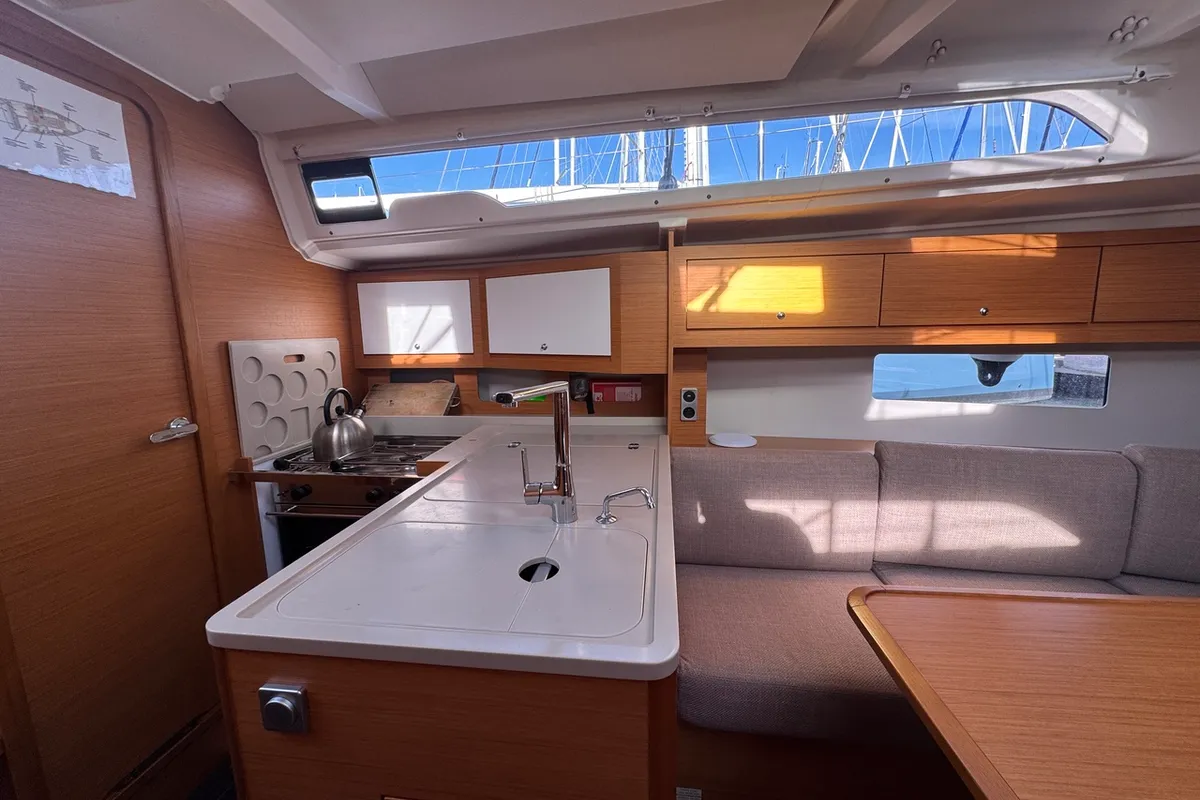Galley of Rhapsody, a Dufour 37 sailboat at La Rochelle, France