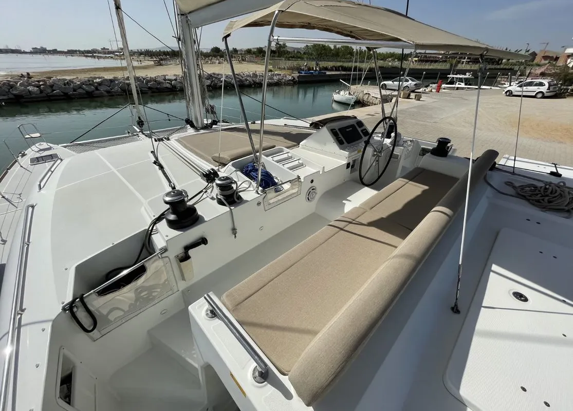 Zia Nella, a Lagoon 450 Fly catamaran at Grad Vis, Croatia
