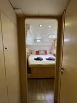 Cabin on Zia Nella, a Lagoon 450 Fly catamaran at Grad Vis, Croatia