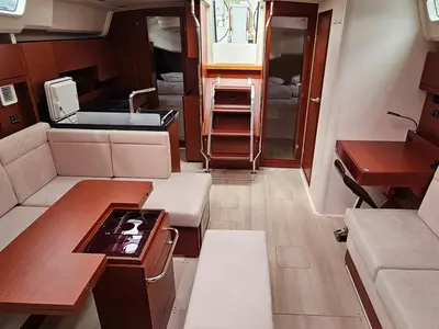 Salon of Vivi, a Hanse 458 sailboat at Punat, Croatia