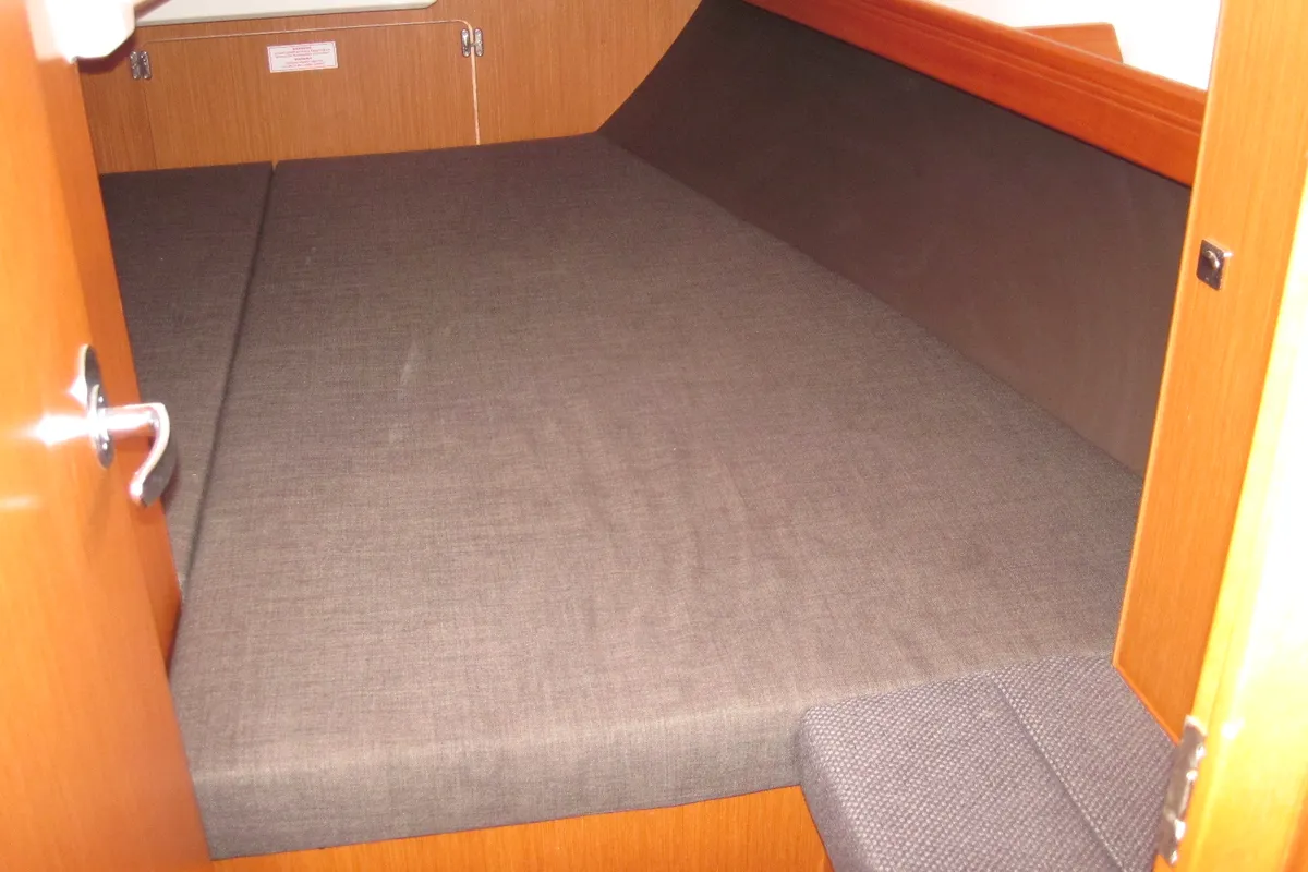 Cabin on Fiamma, a Bavaria Cruiser 37 sailboat at Capo d'Orlando, Italy