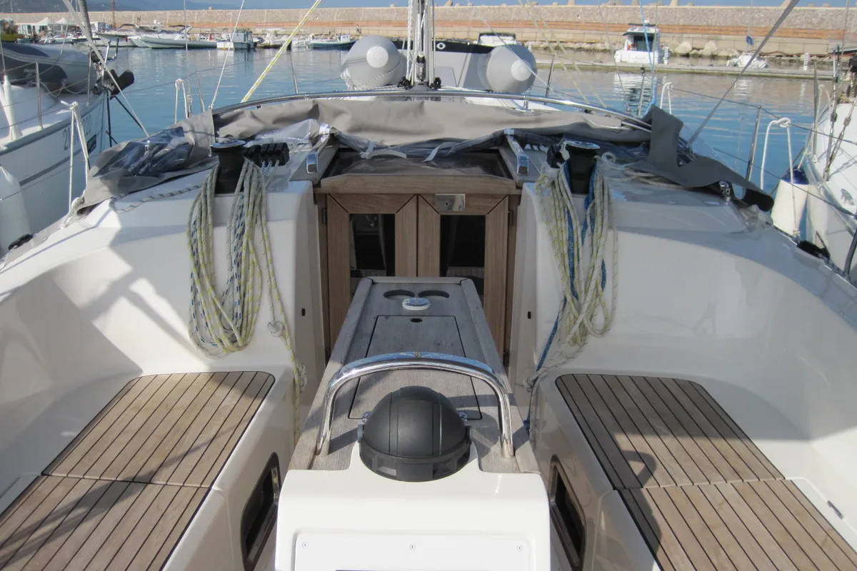Deck of Fiamma, a Bavaria Cruiser 37 sailboat at Capo d'Orlando, Italy