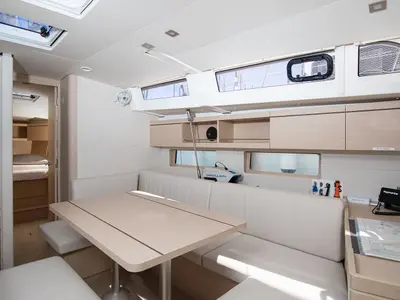 Salon of Contessa di Mare, a Beneteau Oceanis 46.1 sailboat at Općina Medulin, Croatia