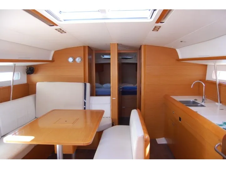 Salon of Jeanneau Sun Odyssey 519, a sailboat at El Rosario, Spain