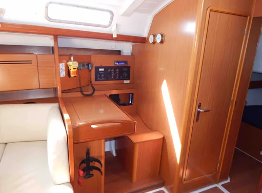 Cockpit of Alegria, a Beneteau Cyclades 50.5 sailboat at Municipal Unit of Nea Peramos, Greece