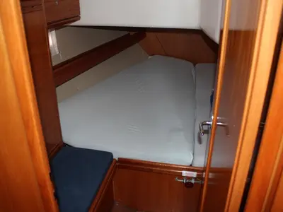 Cabin on Thetis, a Bavaria 39 Cruiser sailboat at Općina Vrsar, Croatia