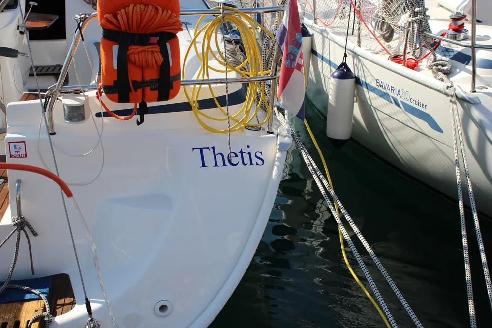Exterior view of Thetis, a Bavaria 39 Cruiser sailboat at Općina Vrsar, Croatia