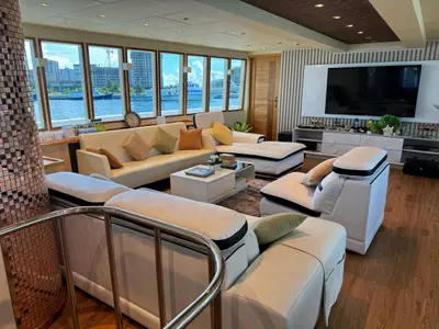 Salon of North Seven Liveaboard, a Custom Made North Seven motor yacht at Malé, Maldives