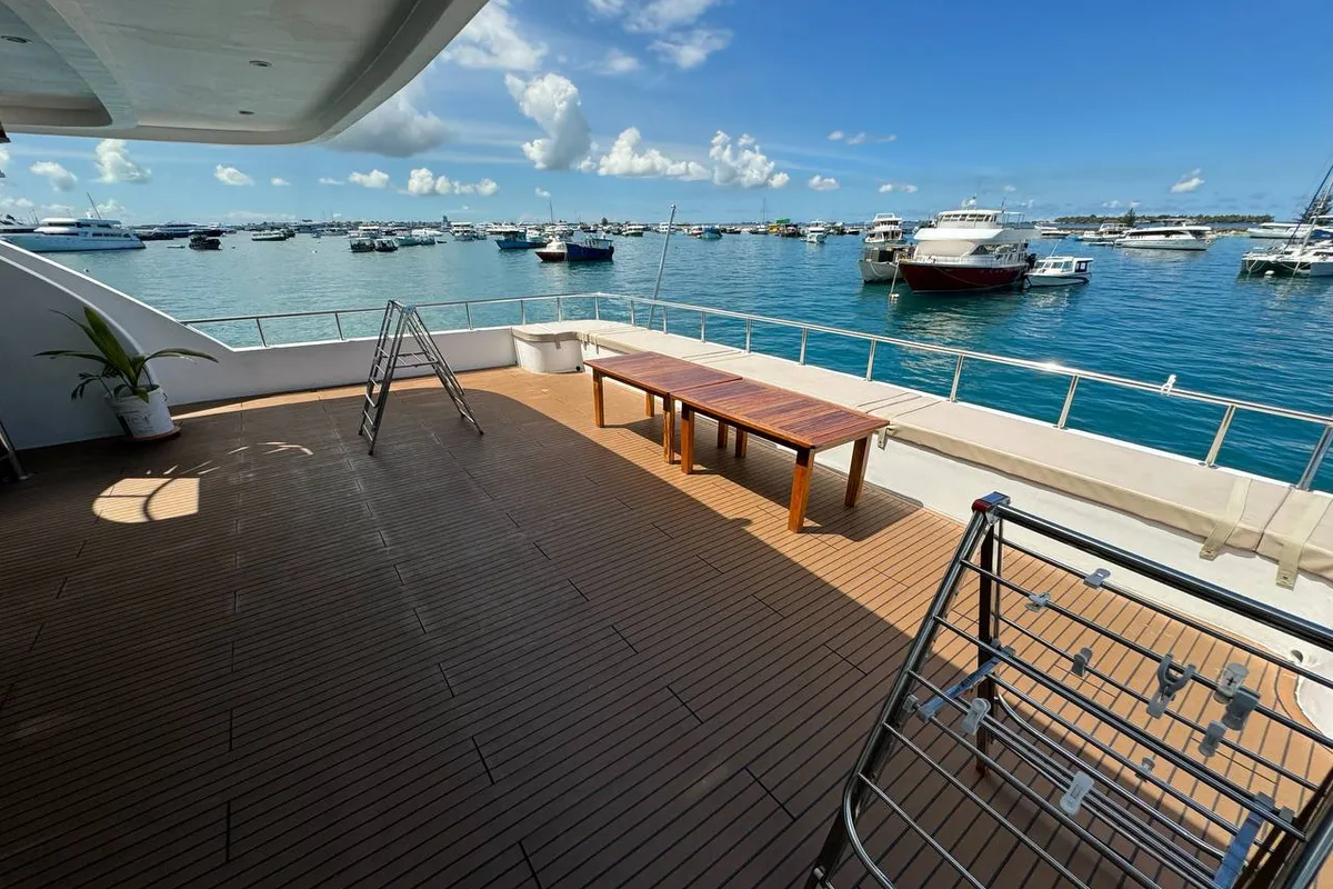 Deck of North Seven Liveaboard, a Custom Made North Seven motor yacht at Malé, Maldives