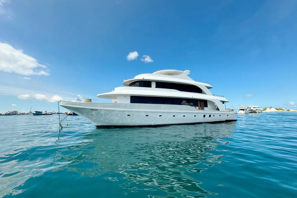 Exterior view of North Seven Liveaboard, a Custom Made North Seven motor yacht at Malé, Maldives
