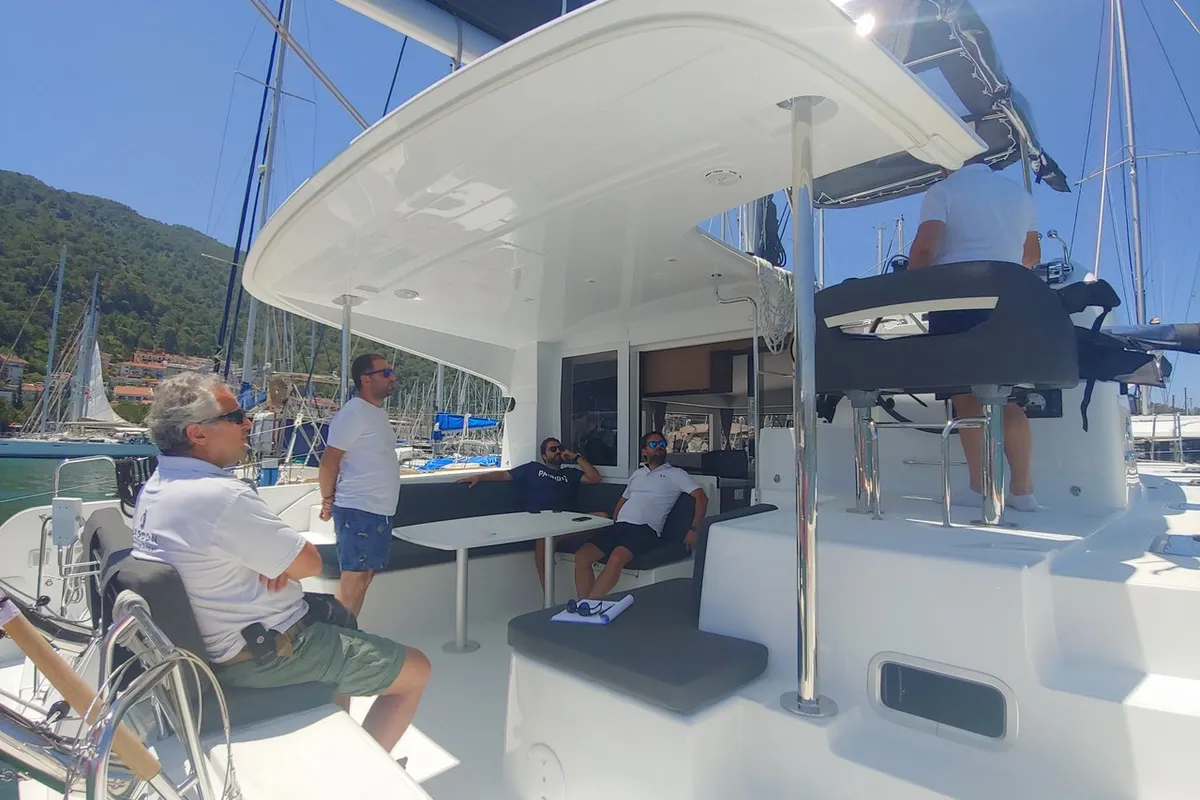 Salon of Leo, a Lagoon 40 catamaran at Fethiye, Turkey