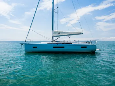 Primus, a Beneteau Oceanis 40.1 sailboat at Pa Khlok, Thailand