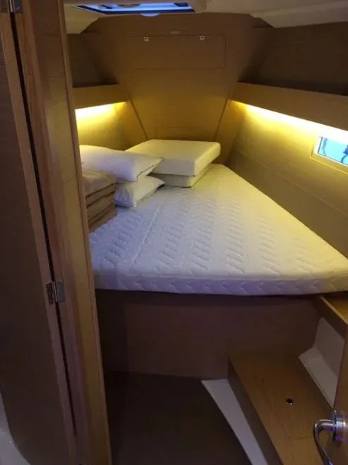 Cabin on Iliana, a Dufour 412 GL sailboat at Kontokali, Greece