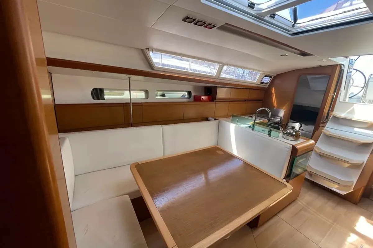 Salon of Blueberry, a Jeanneau Sun Odyssey 419 sailboat at Parikia, Greece