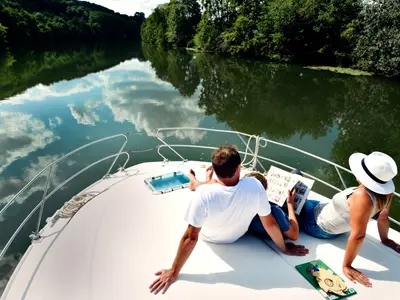 Deck of Nicols Sedan 1170, a motorboat at Grez-Neuville, France