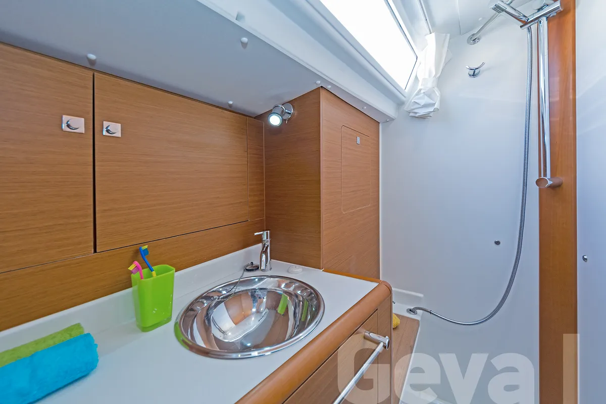 Head on Geva I, a Jeanneau Sun Odyssey 419 sailboat at Municipal Unit of Rhodes, Greece