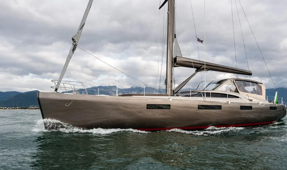Gigreca, a Admiral Yachts Silent 76 sailboat at Athens, Greece