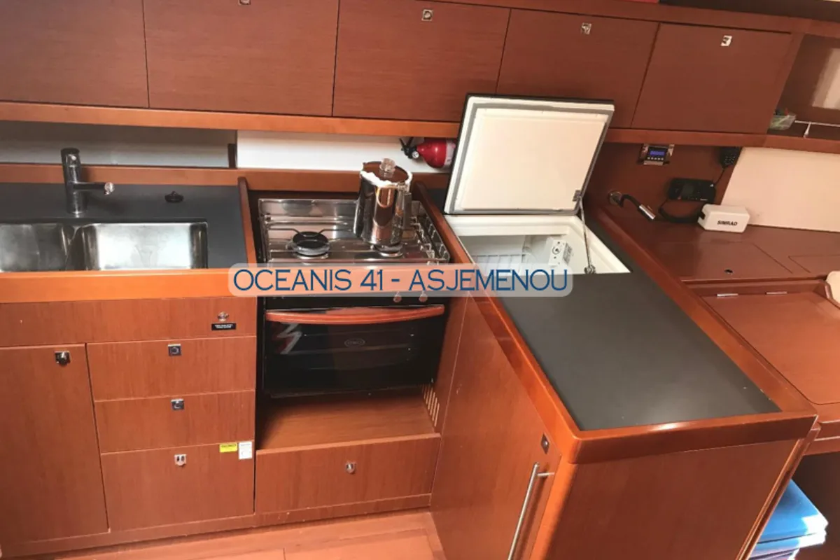 Galley of Comfort, a Beneteau Oceanis 41 sailboat at Kontokali, Greece