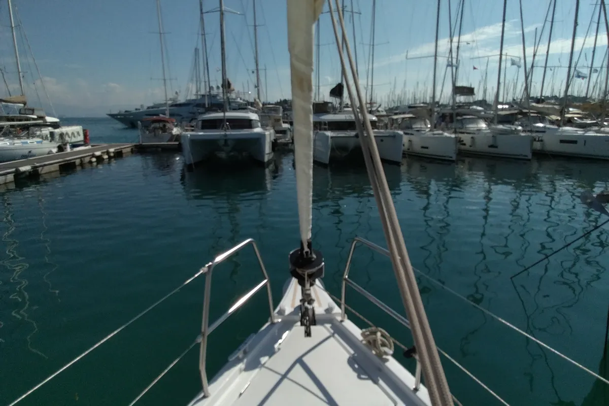 Exterior view of Triumph, a Dufour 430 sailboat at Kontokali, Greece