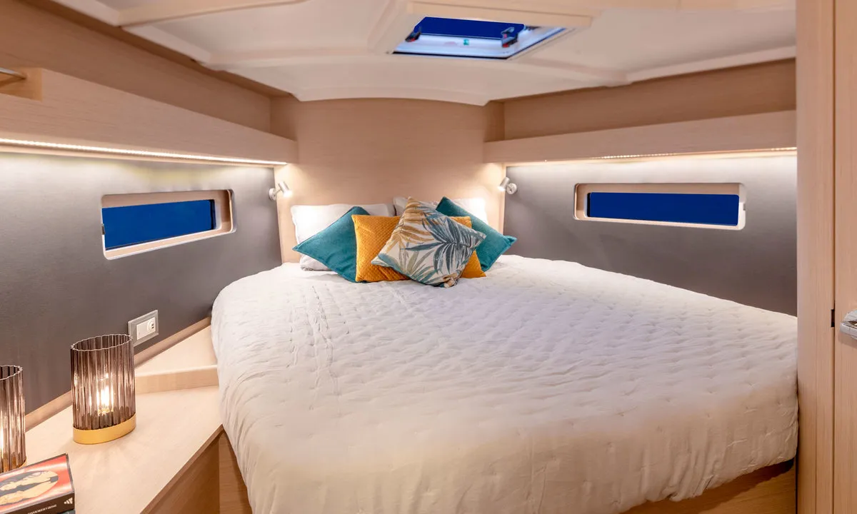 Cabin on Oceanis 40.1 Club, a Beneteau Oceanis 40.1 sailboat at Procida, Italy