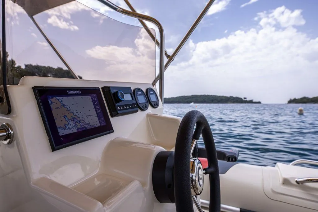 Cockpit of 281744ML, a Barracuda 530 RIB motorboat at Mali Lošinj, Croatia