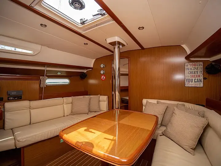 Salon of Mila, a Jeanneau Sun Odyssey 42 i sailboat at Volos, Greece