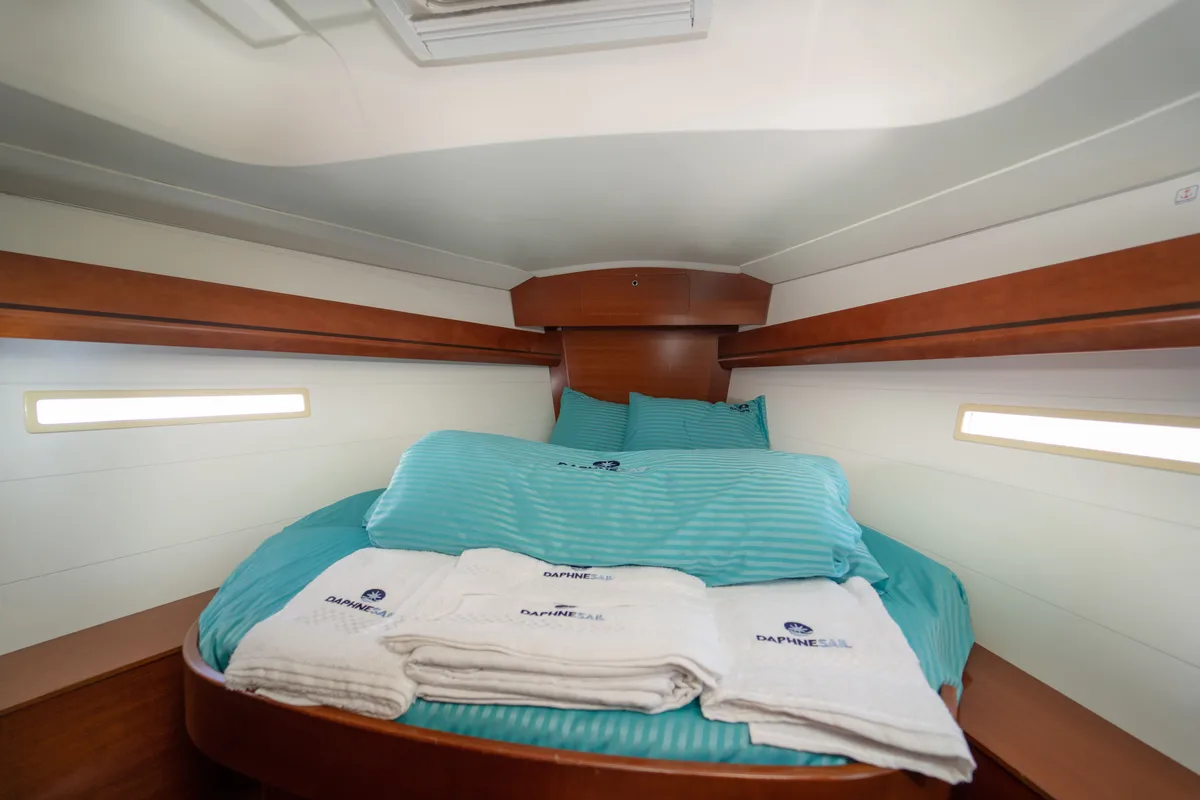 Cabin on Esen Mila, a Dufour 425 GL sailboat at Fethiye, Turkey