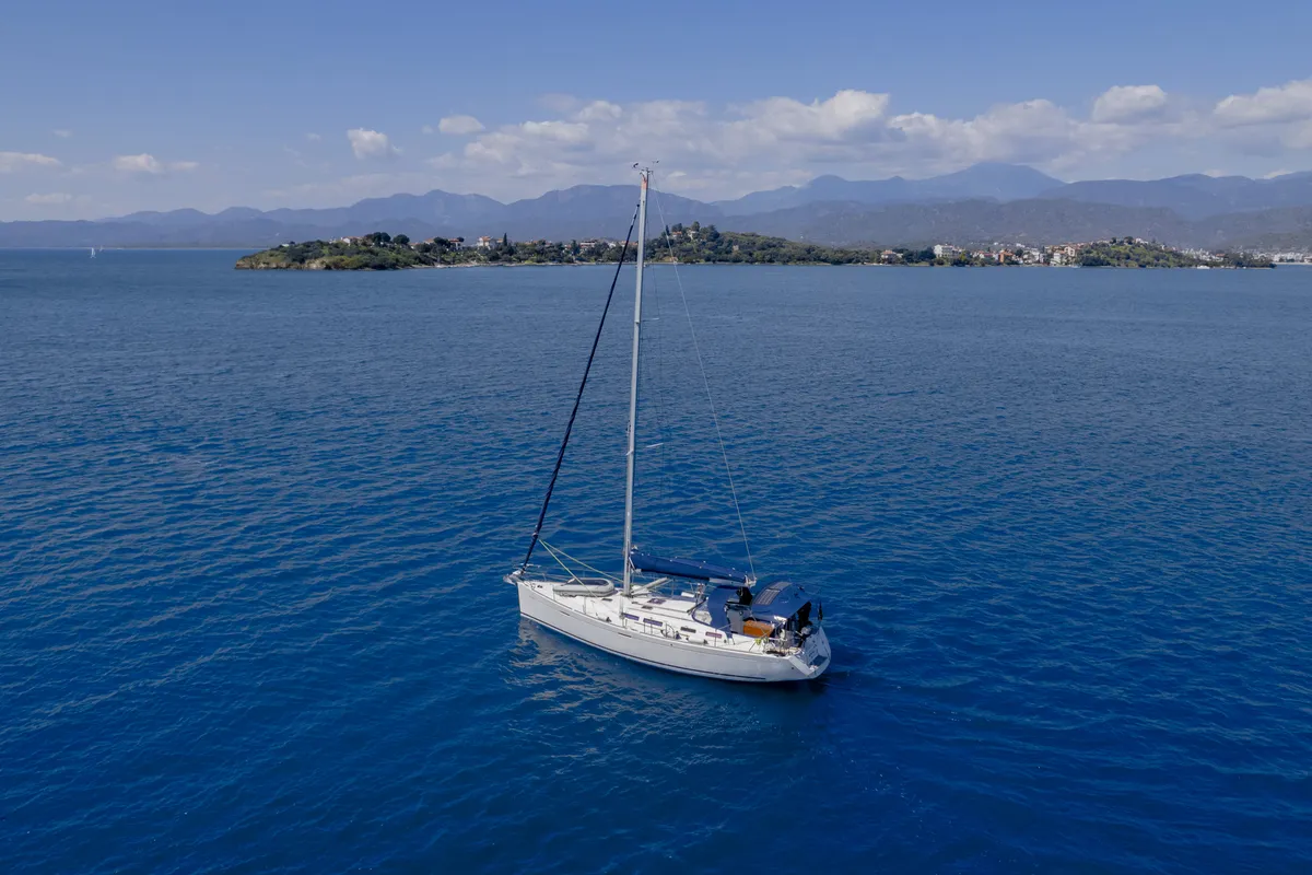 Exterior view of Esen Mila, a Dufour 425 GL sailboat at Fethiye, Turkey