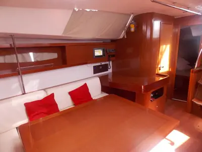 Salon of Fani, a Beneteau Oceanis 46 sailboat at Volos, Greece
