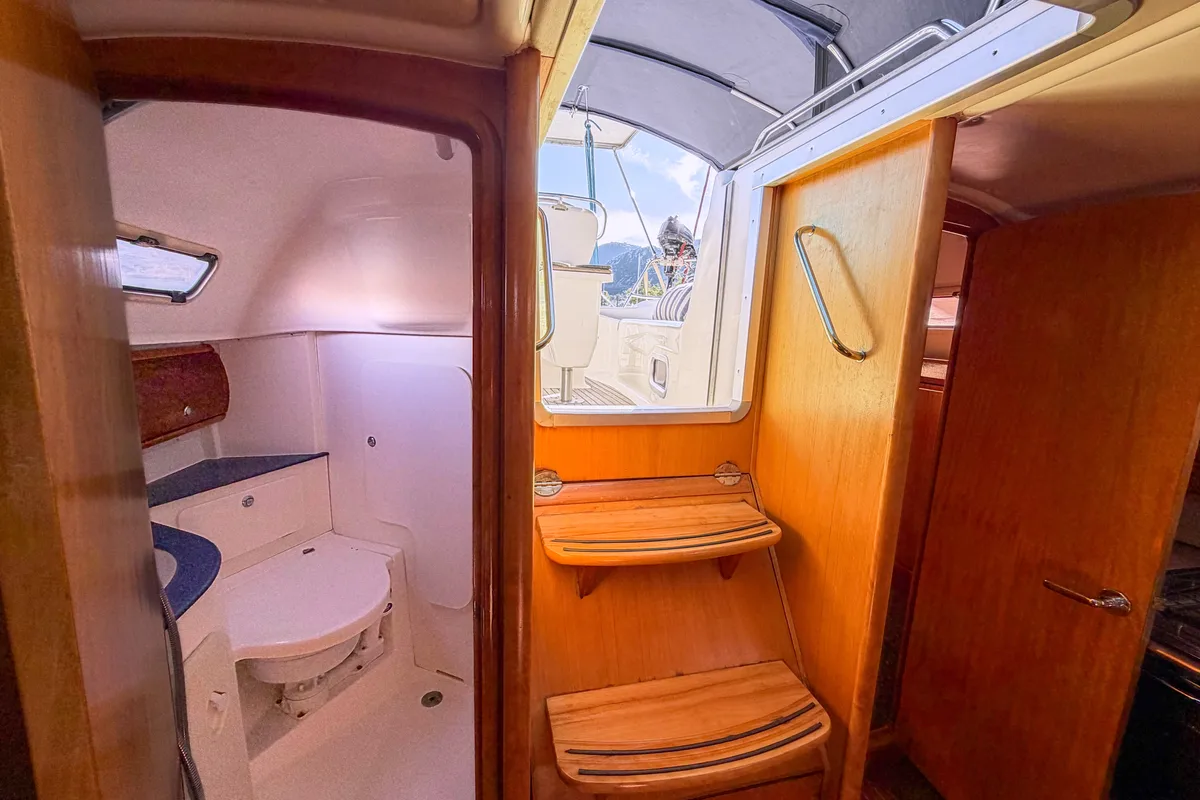 Salon of LILA, a Bavaria Cruiser 32 sailboat at Municipal Unit of Ellomenos, Greece
