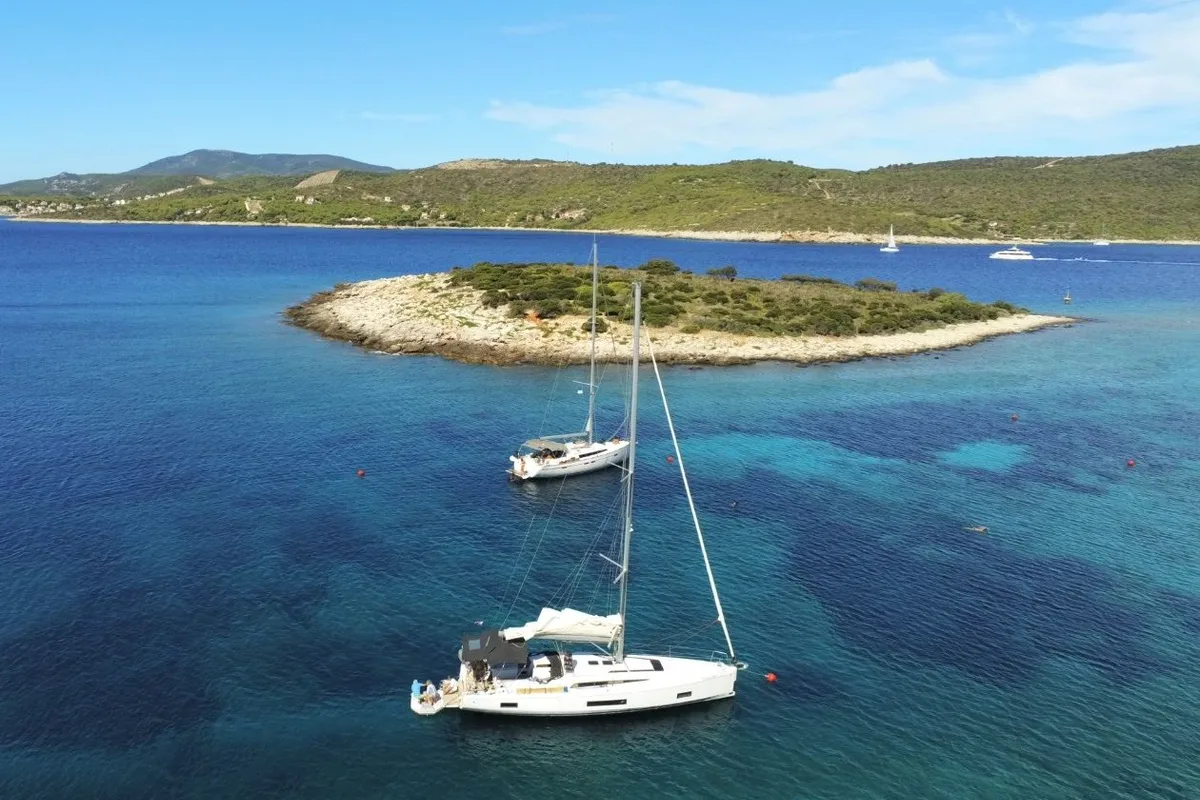 Exterior view of Everest, a Beneteau Oceanis 46.1 sailboat at Rogač, Croatia
