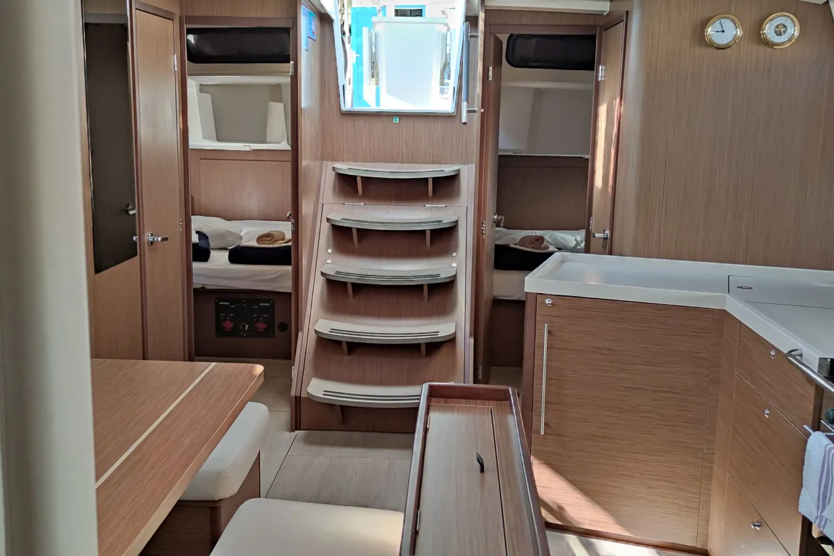 Salon of Everest, a Beneteau Oceanis 46.1 sailboat at Rogač, Croatia