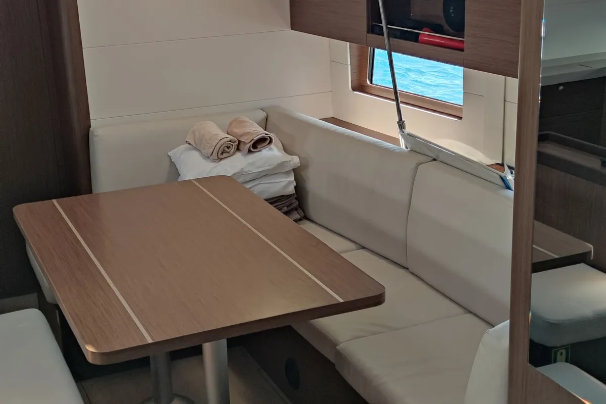 Salon of Everest, a Beneteau Oceanis 46.1 sailboat at Rogač, Croatia