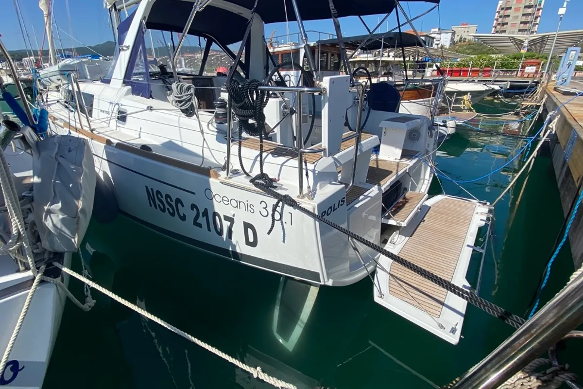 Exterior view of Polis, a Beneteau Oceanis 35.1 sailboat at Rosignano Solvay, Italy