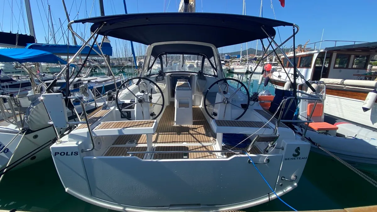 Cockpit of Polis, a Beneteau Oceanis 35.1 sailboat at Rosignano Solvay, Italy