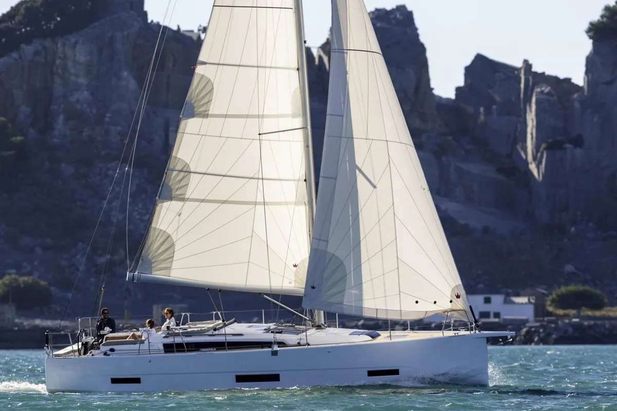 Exterior view of Extasie II, a Dufour 390 sailboat at Kerners, France