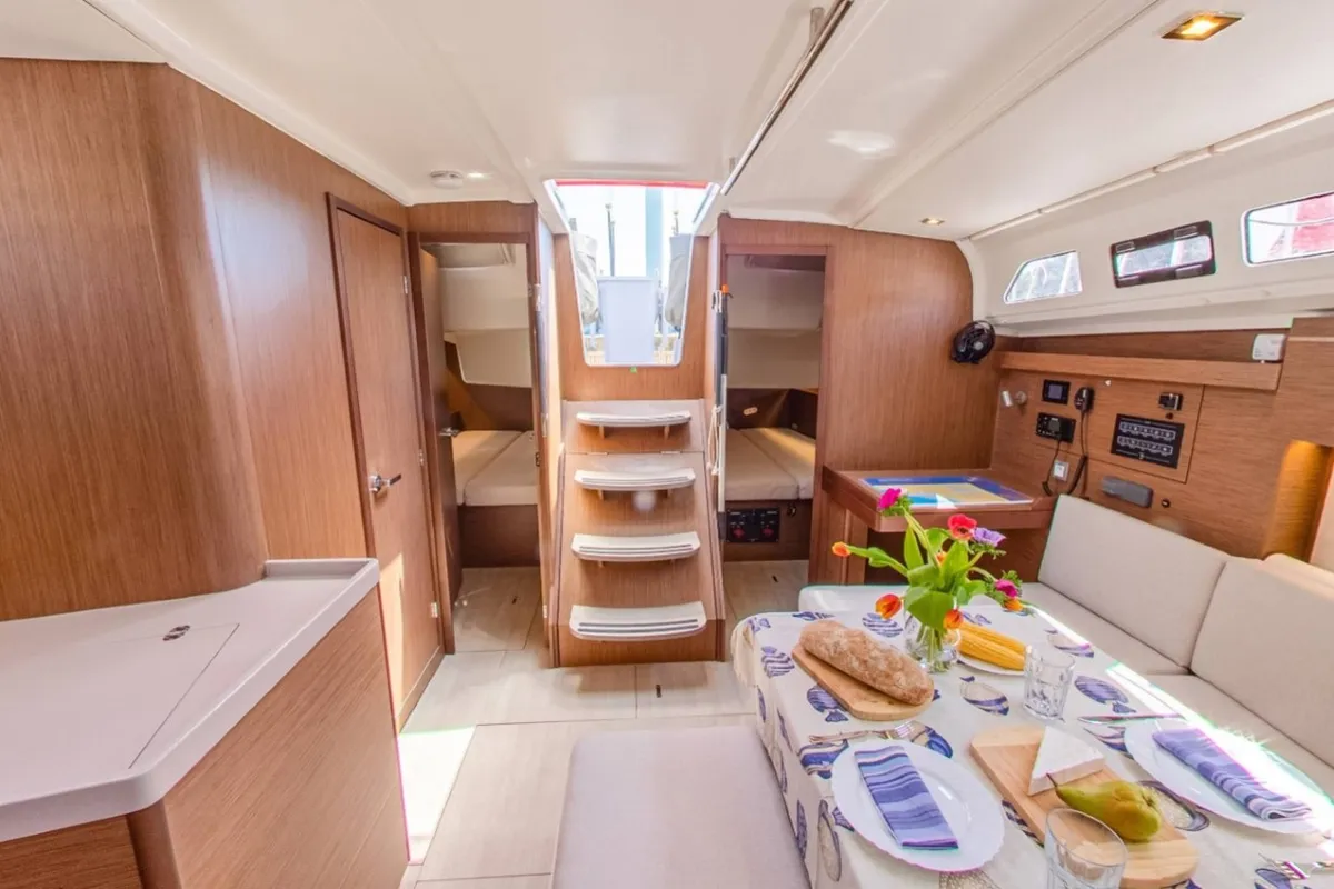 Salon of Starlight, a Beneteau Oceanis 40.1 sailboat at Općina Medulin, Croatia