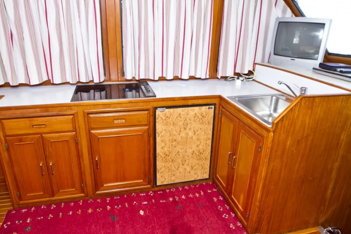 Galley of Holiday, a Staryacht 1670 motorboat at Primošten, Croatia