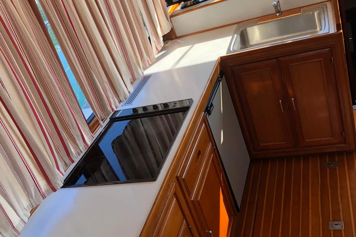 Galley of Holiday, a Staryacht 1670 motorboat at Primošten, Croatia