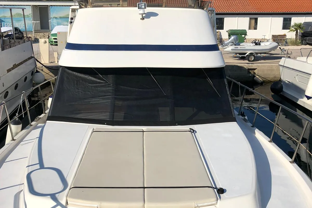 Deck of Holiday, a Staryacht 1670 motorboat at Primošten, Croatia