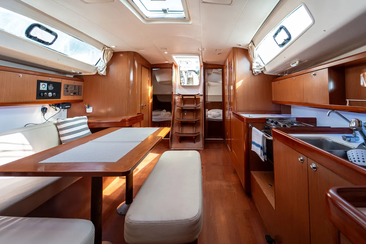 Salon of Errika, a Beneteau Oceanis 43 sailboat at Kavala, Greece