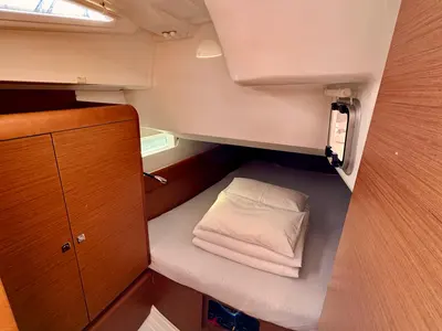 Cabin on Bowie, a Jeanneau Sun Odyssey 419 sailboat at Sukošan, Croatia