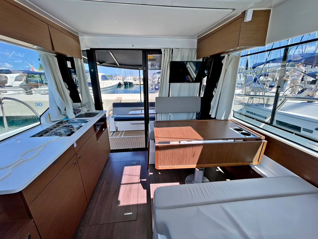 Salon of Helios, a Jeanneau Merry Fisher 1095 motorboat at Općina Sukošan, Croatia