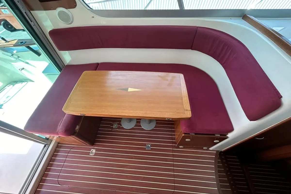Salon of Range Cruiser, a Ocqueteau 815 Range Cruiser motorboat at Općina Pakoštane, Croatia