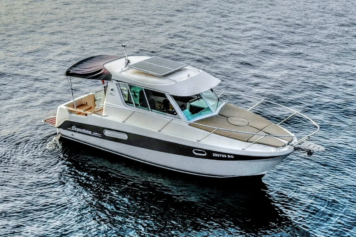 Range Cruiser, a Ocqueteau 815 Range Cruiser motorboat at Općina Pakoštane, Croatia