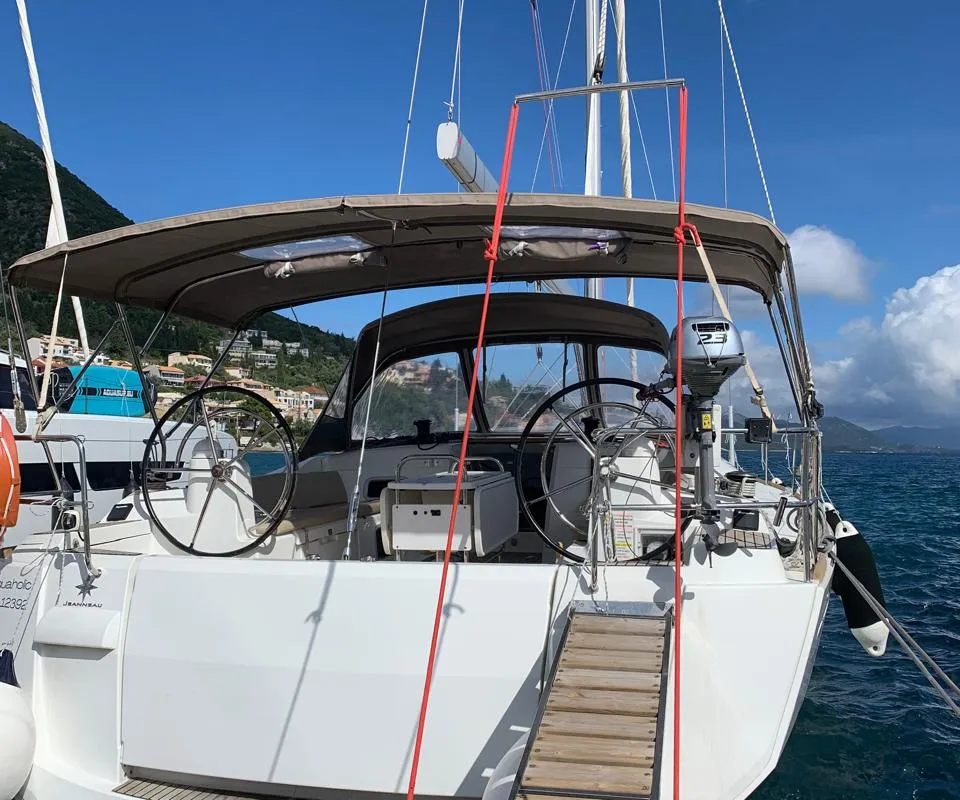 Exterior view of Aquaholic, a Jeanneau Sun Odyssey 519 sailboat at Municipal Unit of Ellomenos, Greece