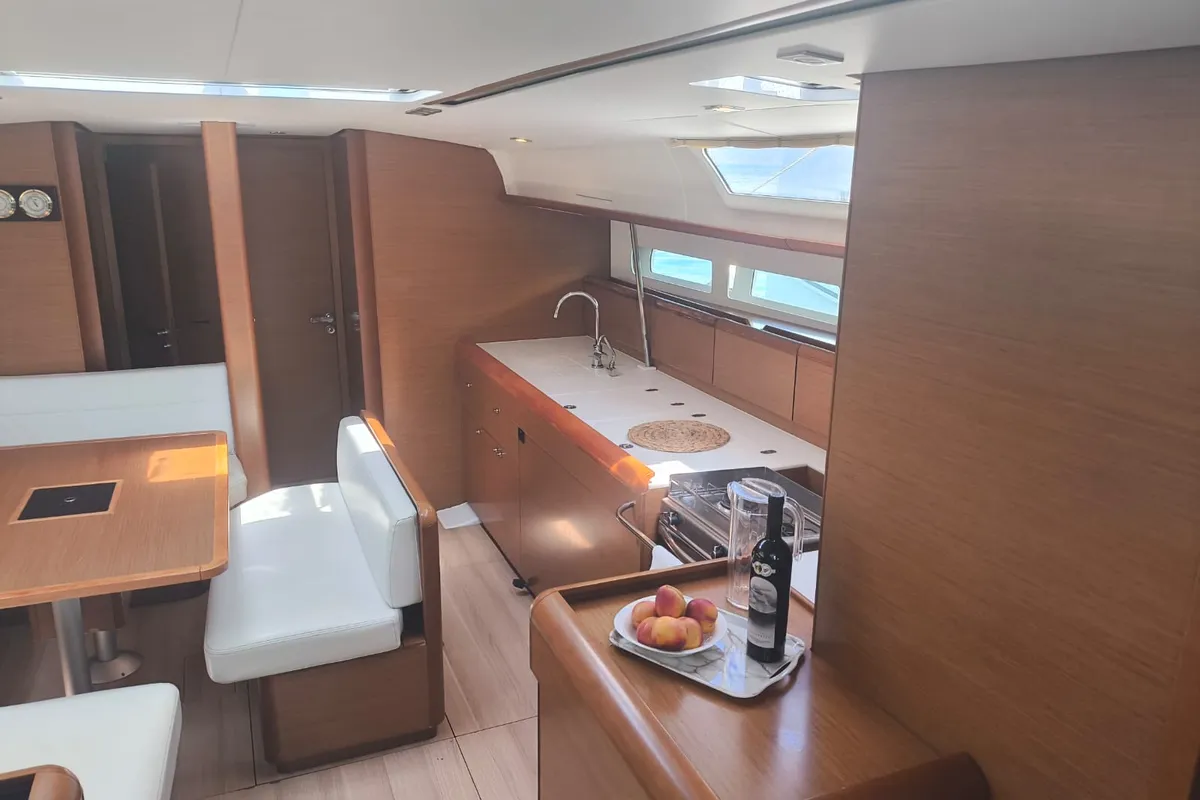Salon of Aquaholic, a Jeanneau Sun Odyssey 519 sailboat at Municipal Unit of Ellomenos, Greece