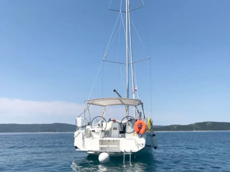 Exterior view of Idila, a Beneteau Oceanis 35.1 sailboat at Općina Sukošan, Croatia
